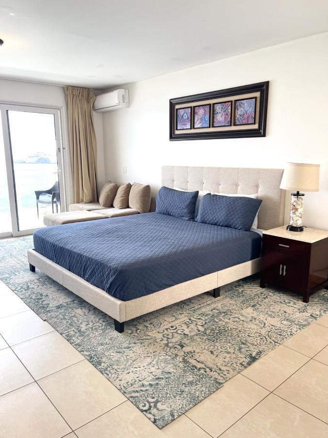 Maho Beach House - Grand Studio - Oceanview Suite Kültér fotó