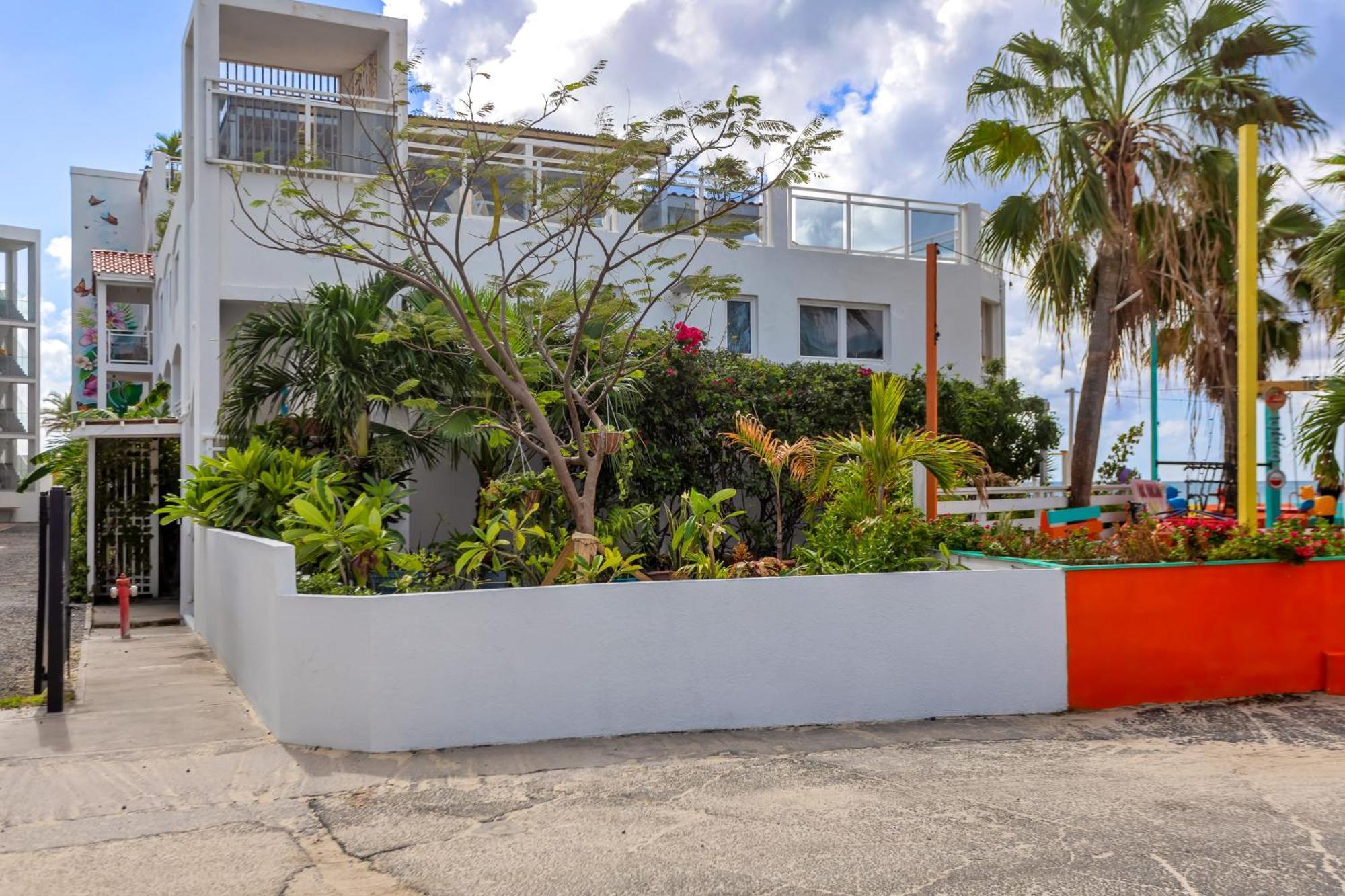 Maho Beach House - Grand Studio - Oceanview Suite Kültér fotó